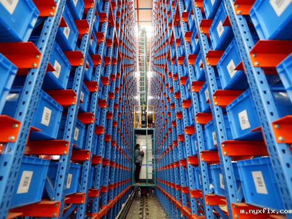 服装行业的立体库货架安全注意事项